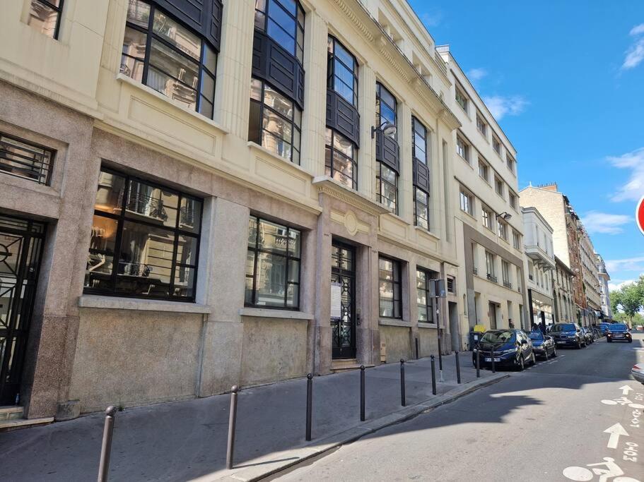 Cosy 1br With Outside Space Neighboring Le Marais Appartement Paris